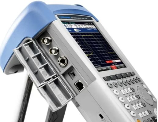 Abbott i-STAT 300-G Portable Blood Gas and Blood Analyzer